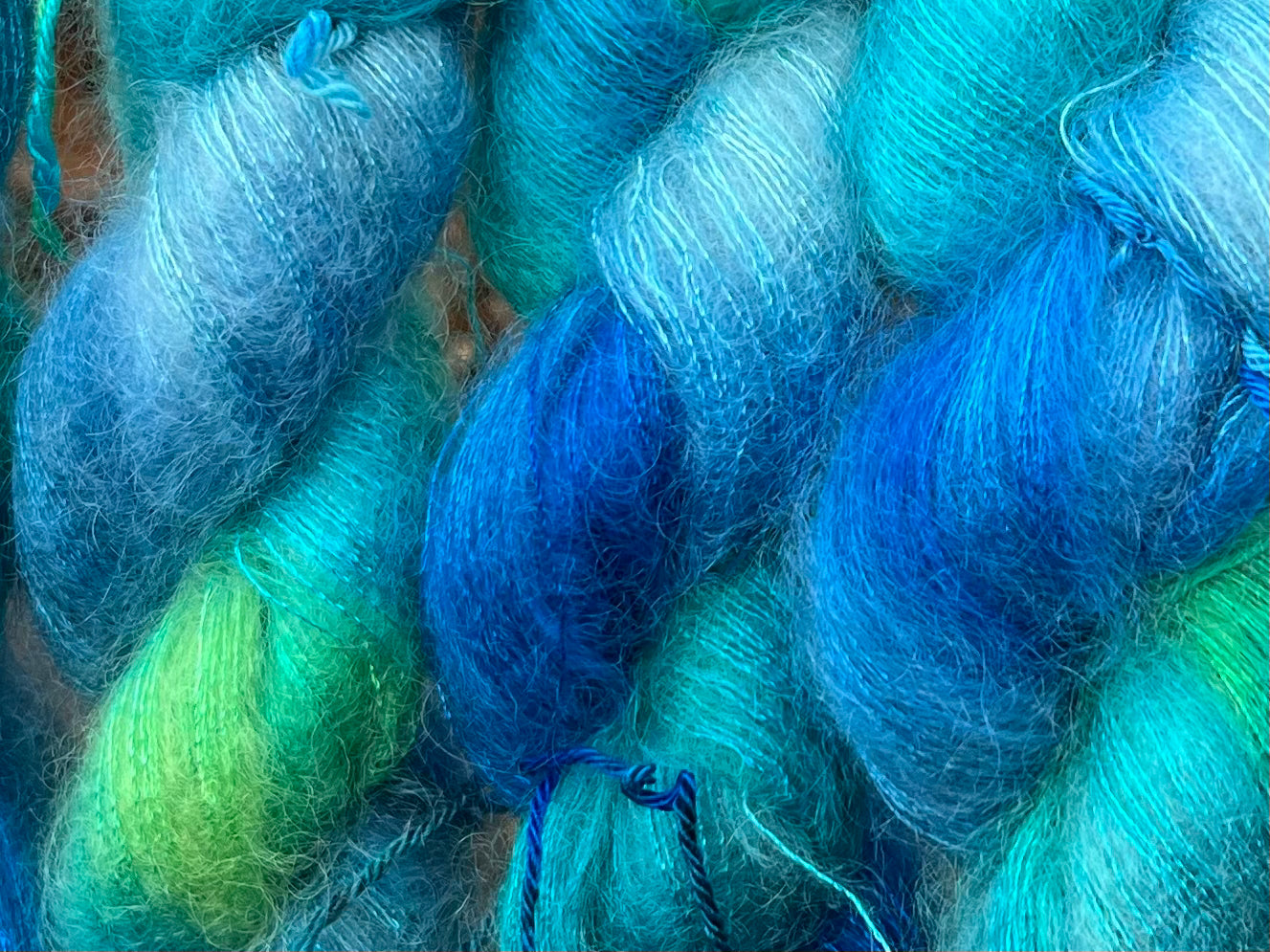Håndfarvet silkemohair 60/40