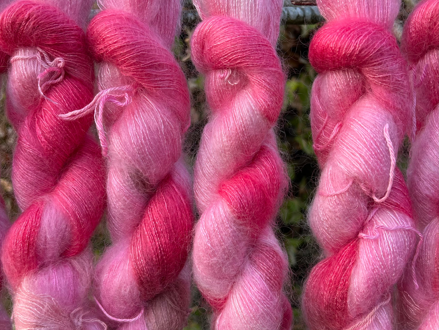 Håndfarvet silkemohair 🌸