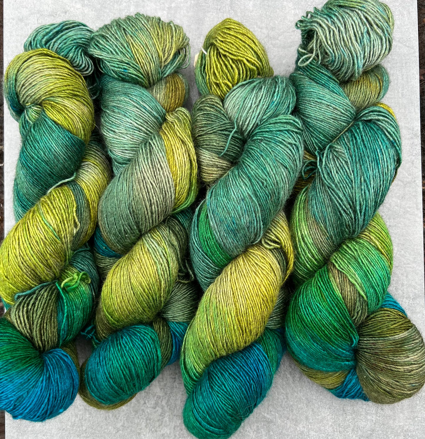 Håndfarvet merino, yak og silke