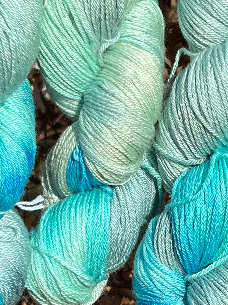 Håndfarvet merino og morbærsilke 50/50