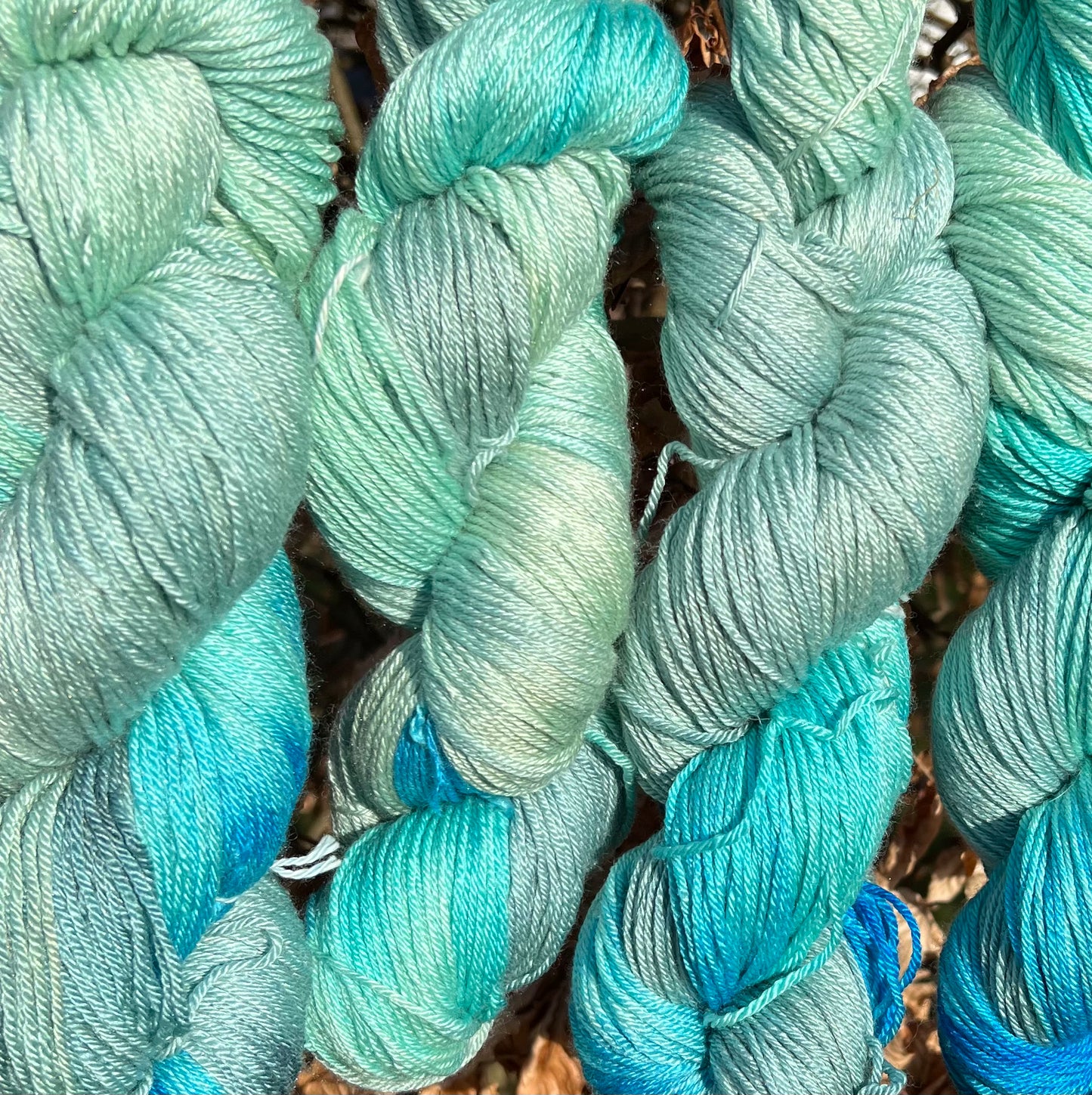 Håndfarvet merino og morbærsilke 50/50