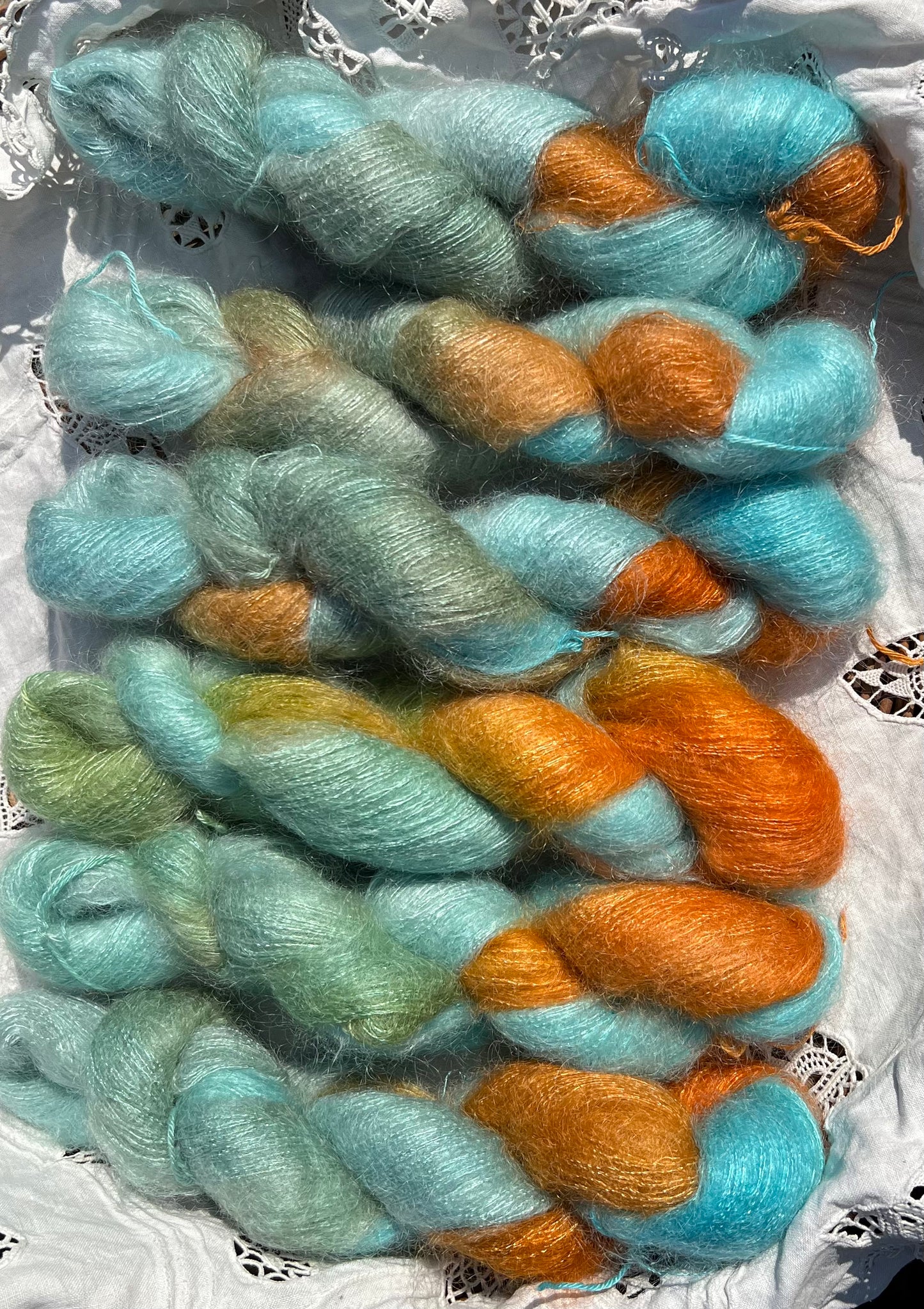 Håndfarvet Velfærdsmohair 🧡🩵