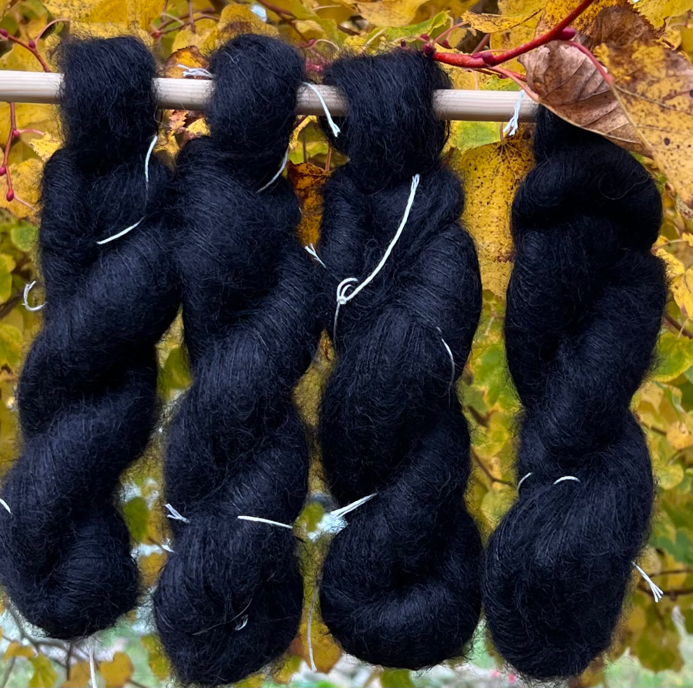 Velfærdsmohair Sort