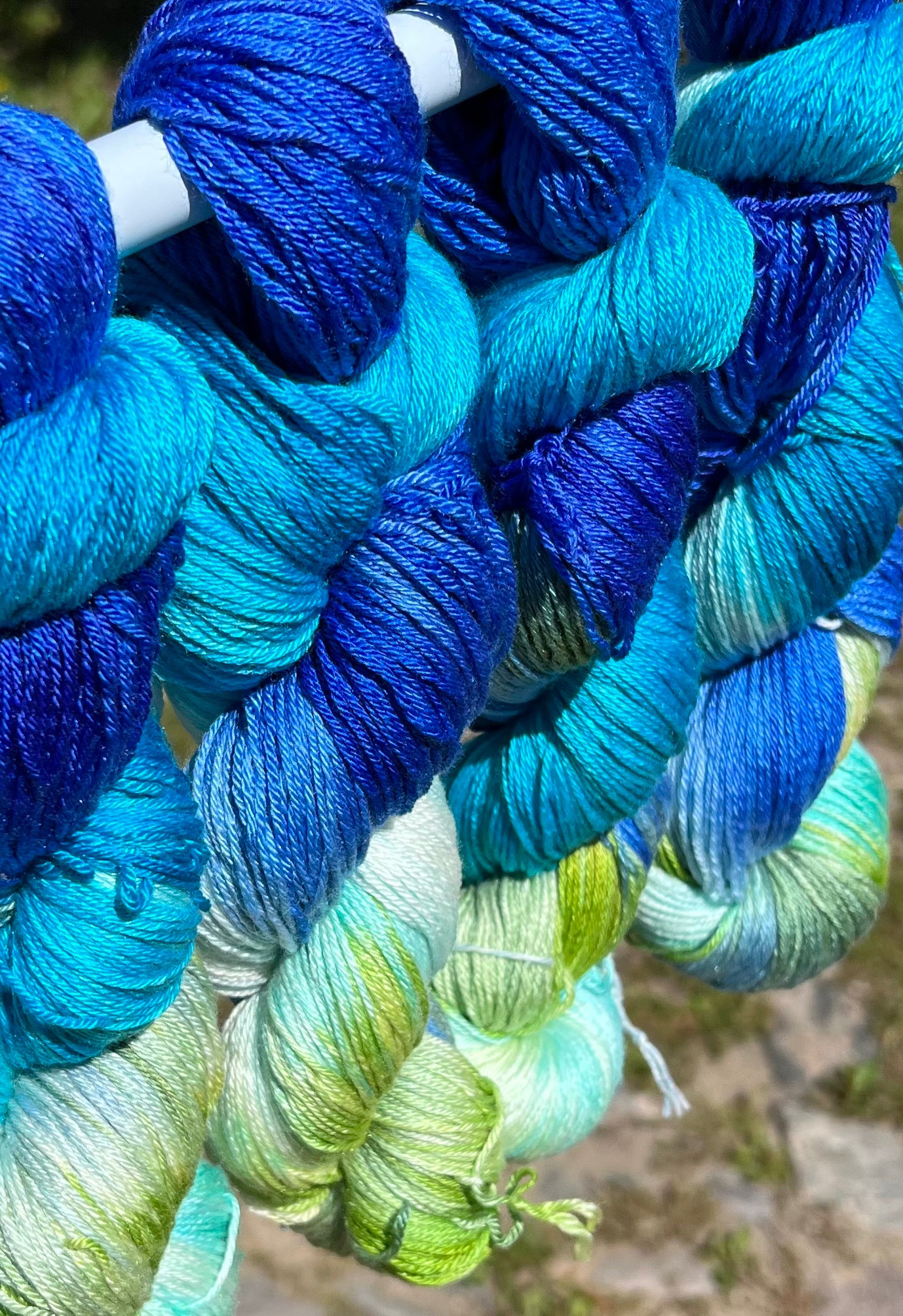 Håndfarvet sw merino og morbærsilke 50/50