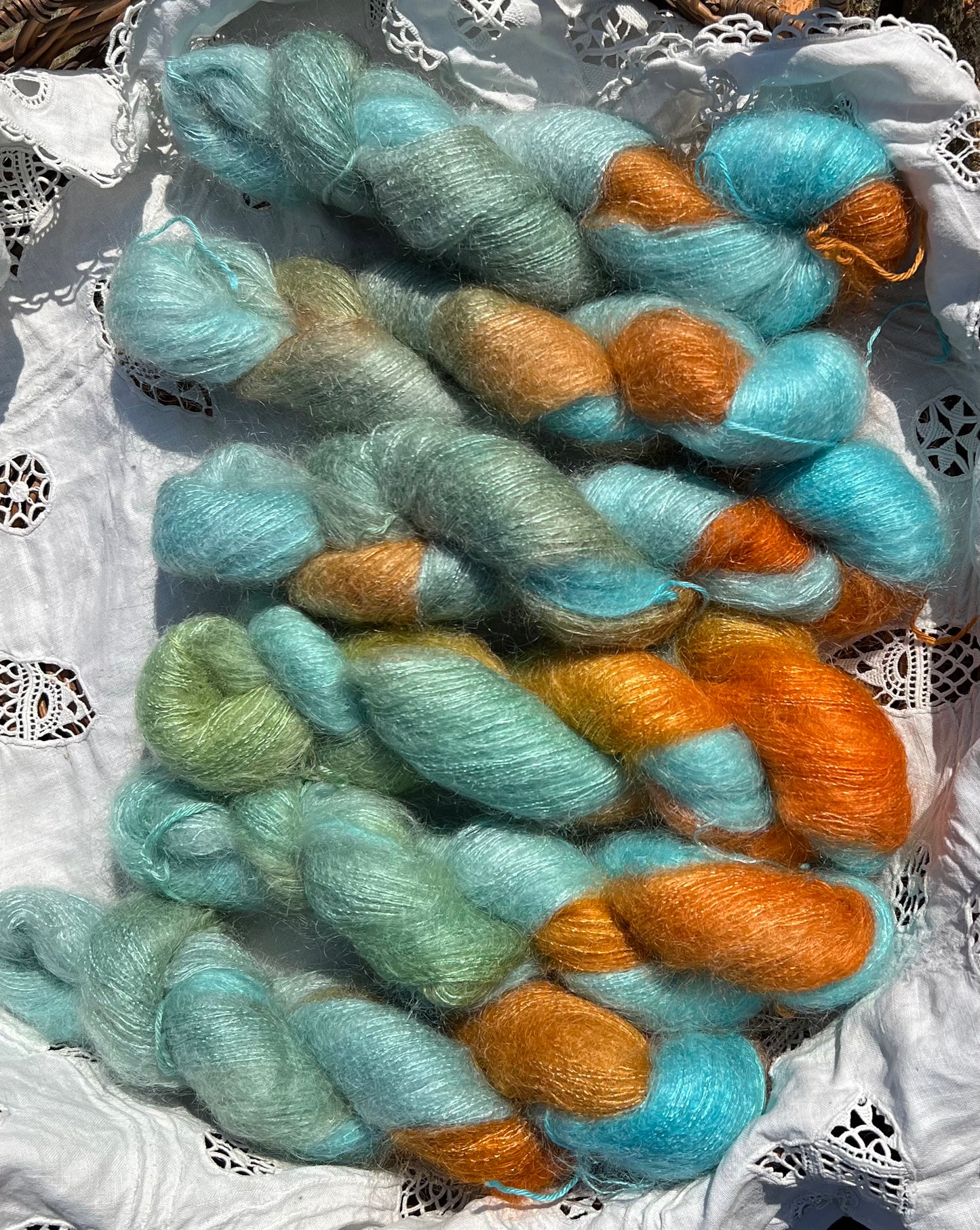 Håndfarvet Velfærdsmohair 🧡🩵