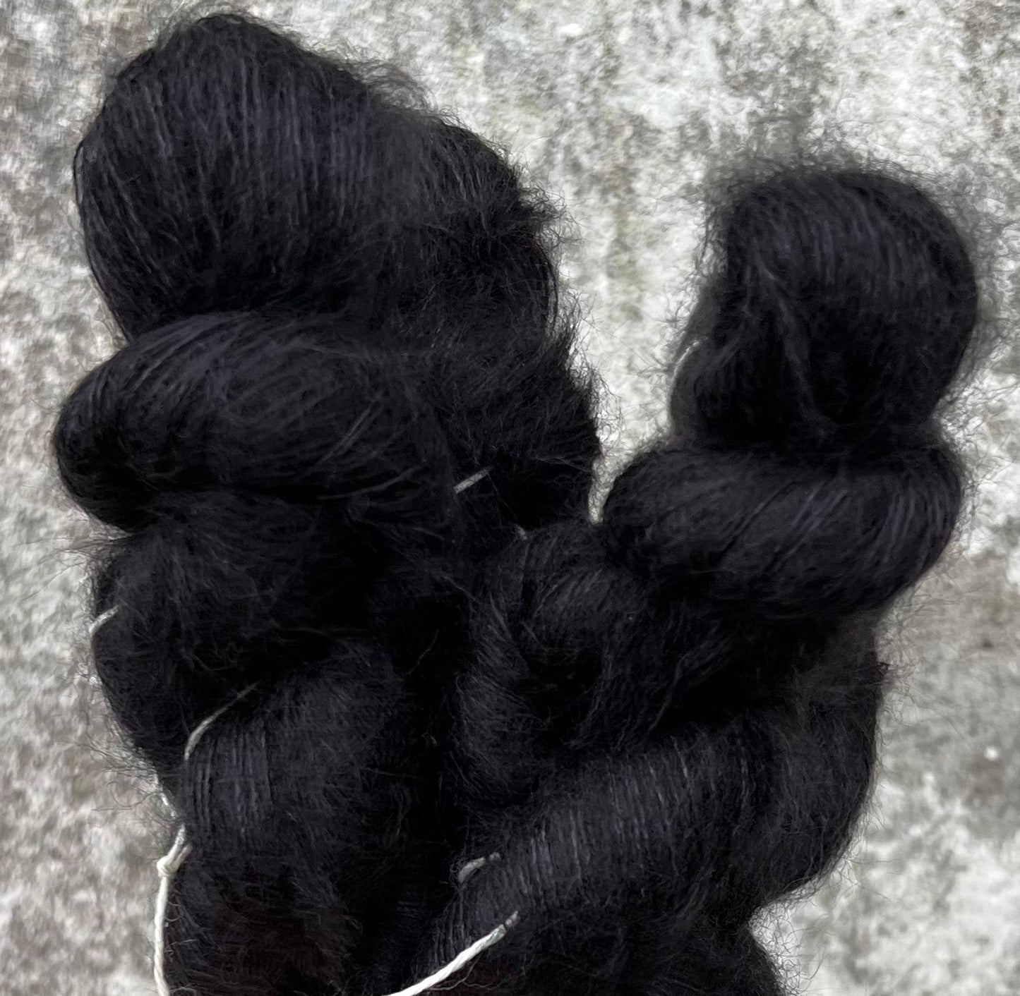 Silkemohair 60/40 Sort