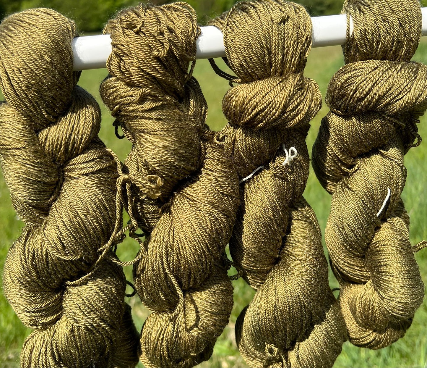 Håndfarvet merino/morbærsilke 50/50
