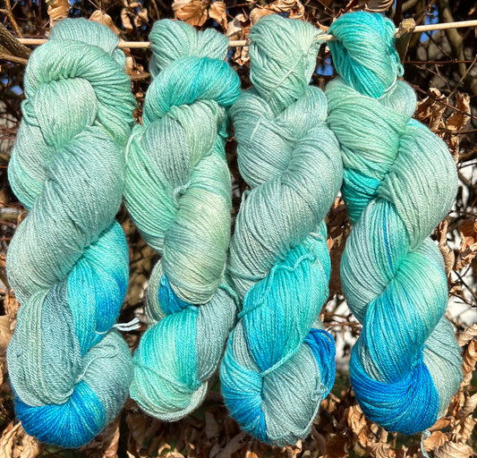 Håndfarvet merino og morbærsilke 50/50